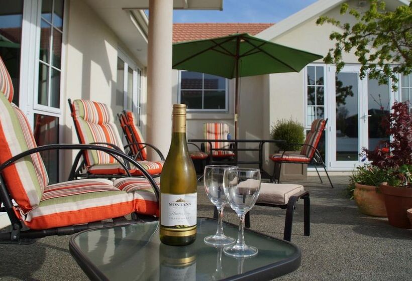 Olive House Bed And Breakfast