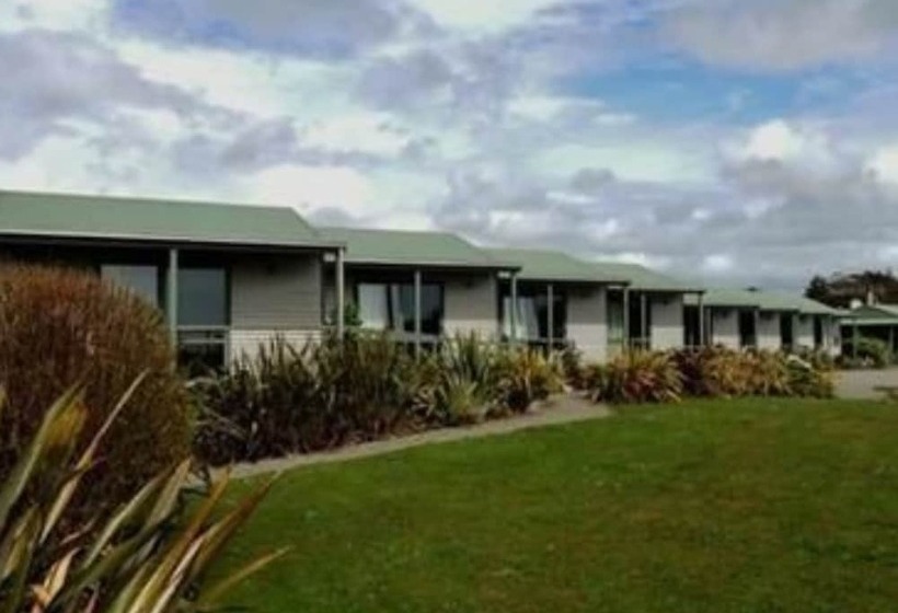 Omau Settlers Lodge Motel