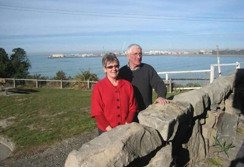 Pleasant View Bed & Breakfast