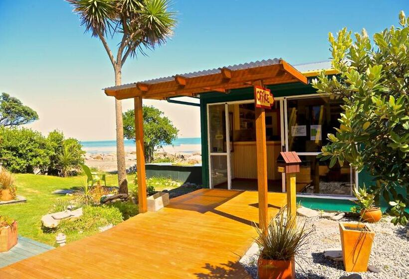 Punakaiki Beach Hostel