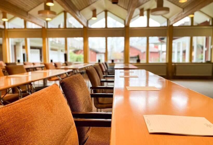 منتجع L Gyllene Hornet