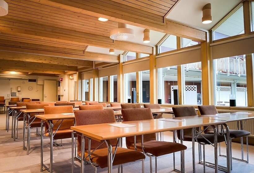 منتجع L Gyllene Hornet