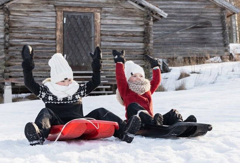 منتجع L Gyllene Hornet