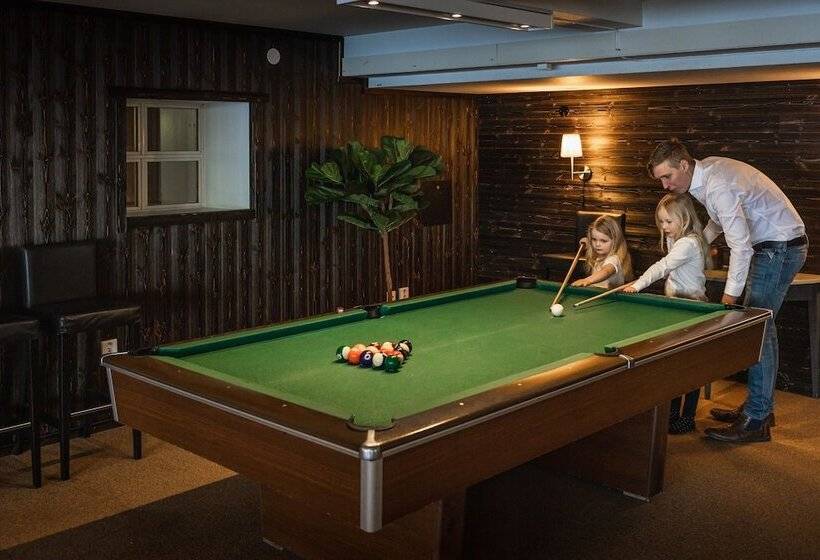 منتجع L Gyllene Hornet