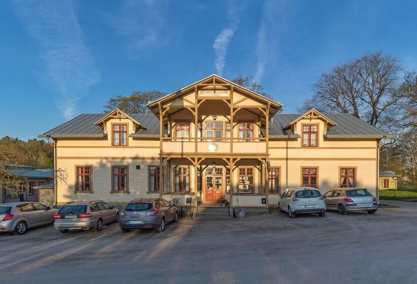 Ronneby Brunnspark Vandrarhem Och B&b