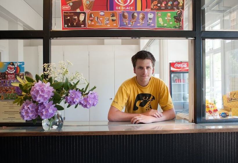 Ronneby Brunnspark Vandrarhem Och B&b