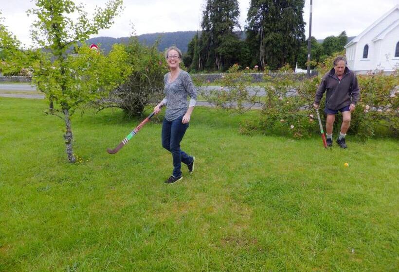 Ropatinis Bed & Breakfast