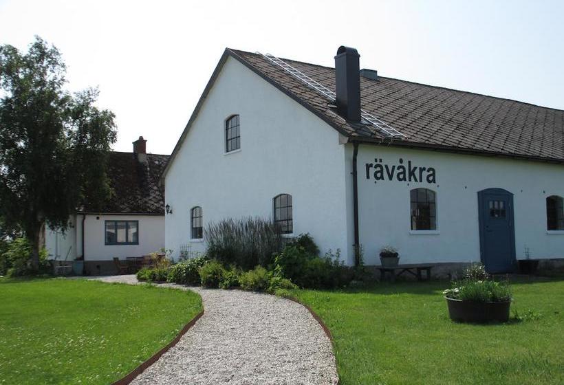 Rävåkra Bed & Breakfast