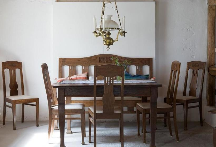 Rävåkra Bed & Breakfast