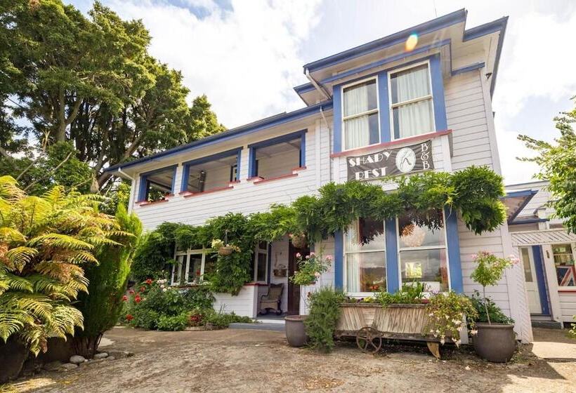 Shady Rest Bed & Breakfast