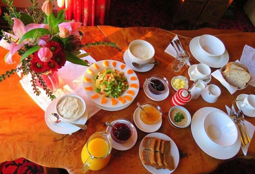 Shady Rest Bed & Breakfast