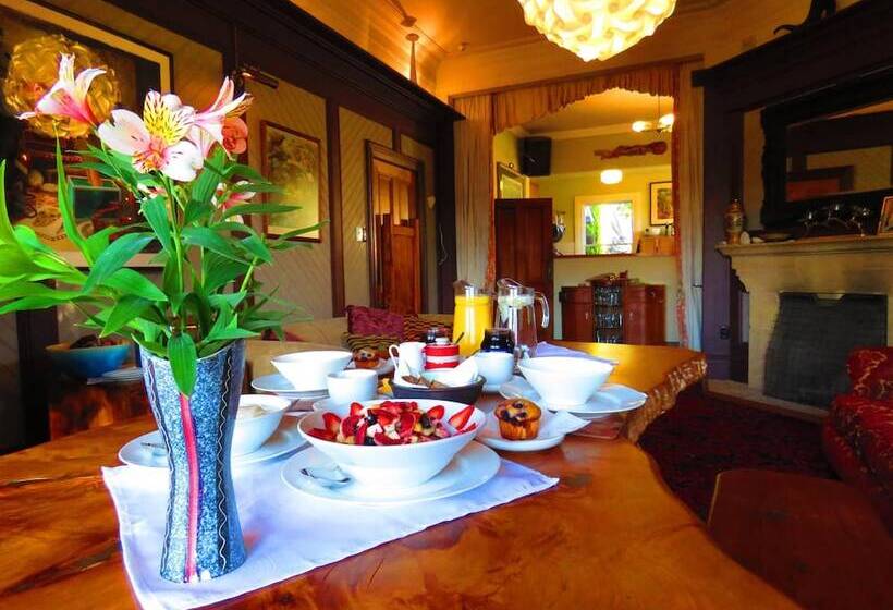 Shady Rest Bed & Breakfast