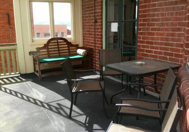 Stafford Gables Hostel