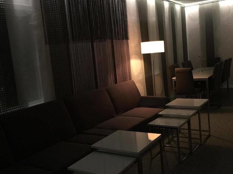 Stf Hostel Lärbro/grannen