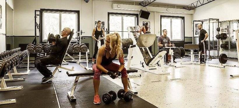 Stf Hostel Lärbro/grannen