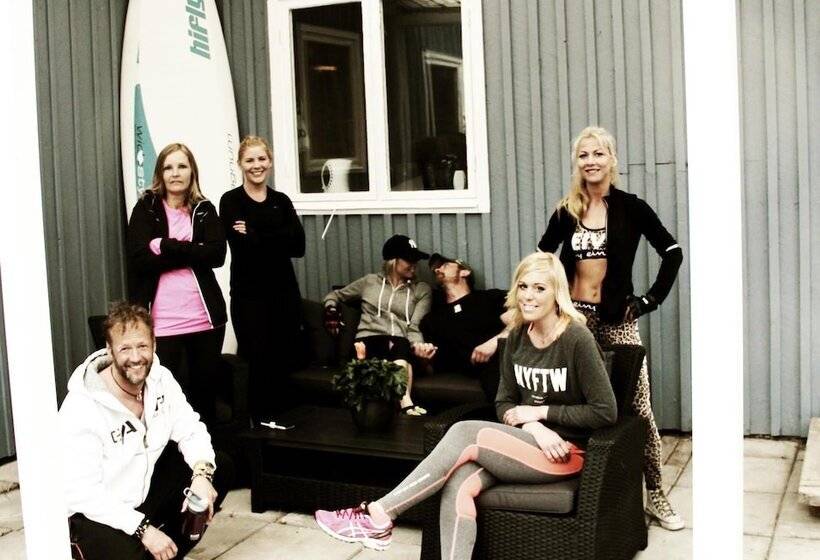 Stf Hostel Lärbro/grannen