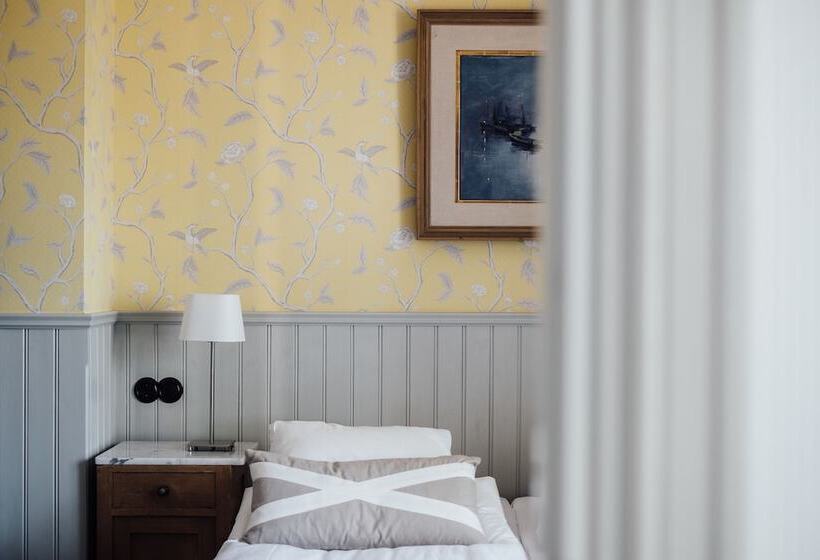 Stf Kivikstrand Badhotell