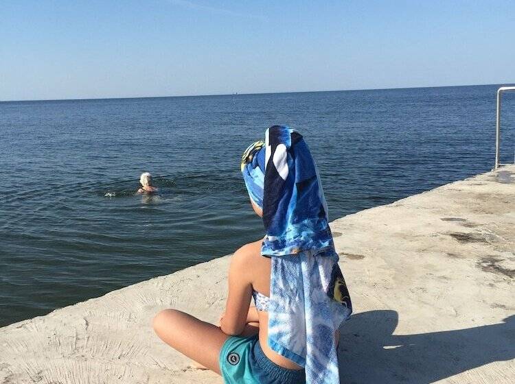 Stf Kivikstrand Badhotell