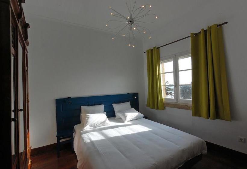 Surfivor Porto Surf Hostel