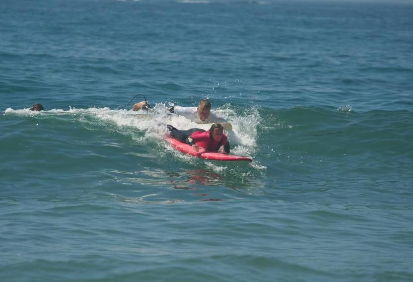 Surfivor Porto Surf Hostel