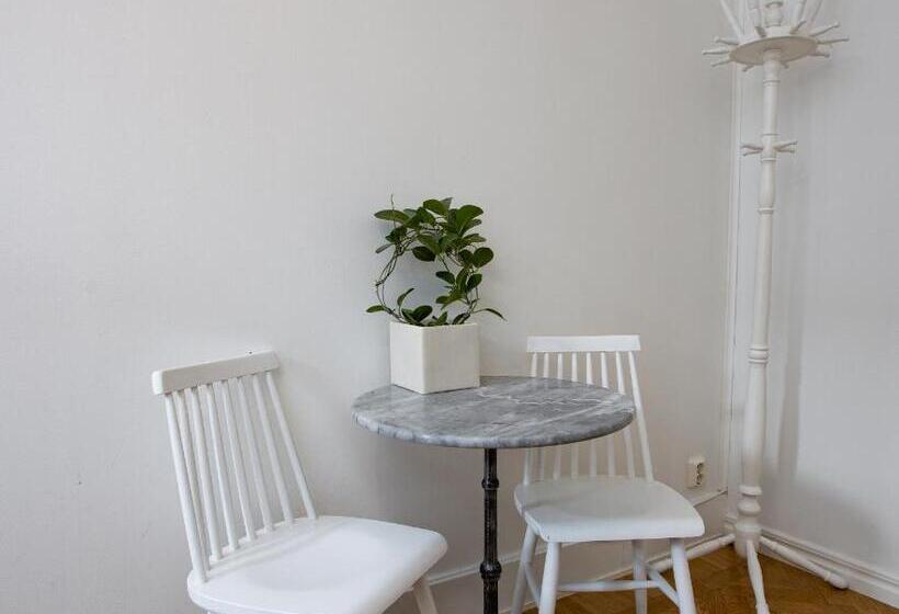 Systrar & Bonor Bed And Breakfast