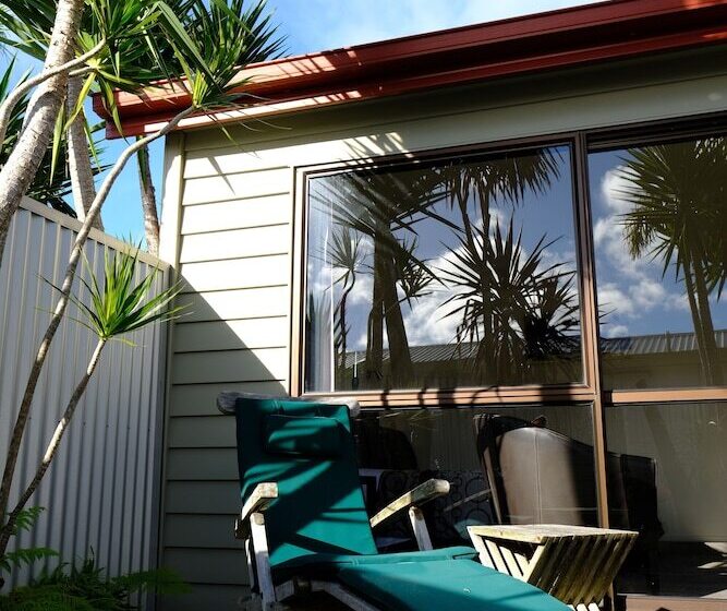 Tairua Shores Motel