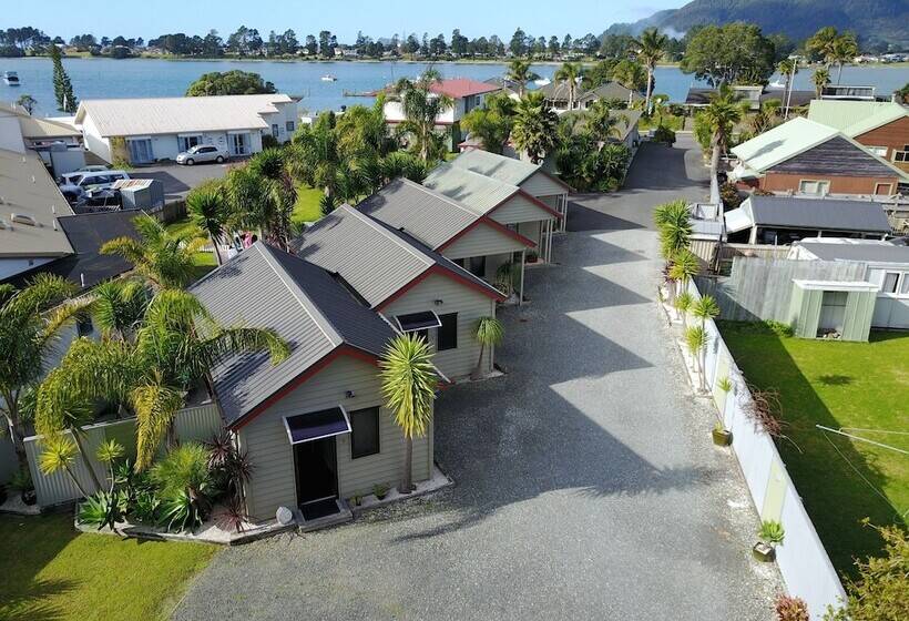 Tairua Shores Motel