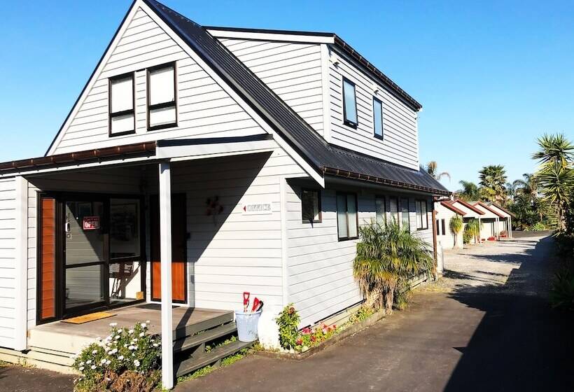 Tairua Shores Motel