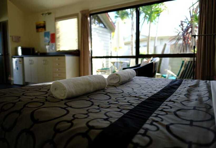 Tairua Shores Motel
