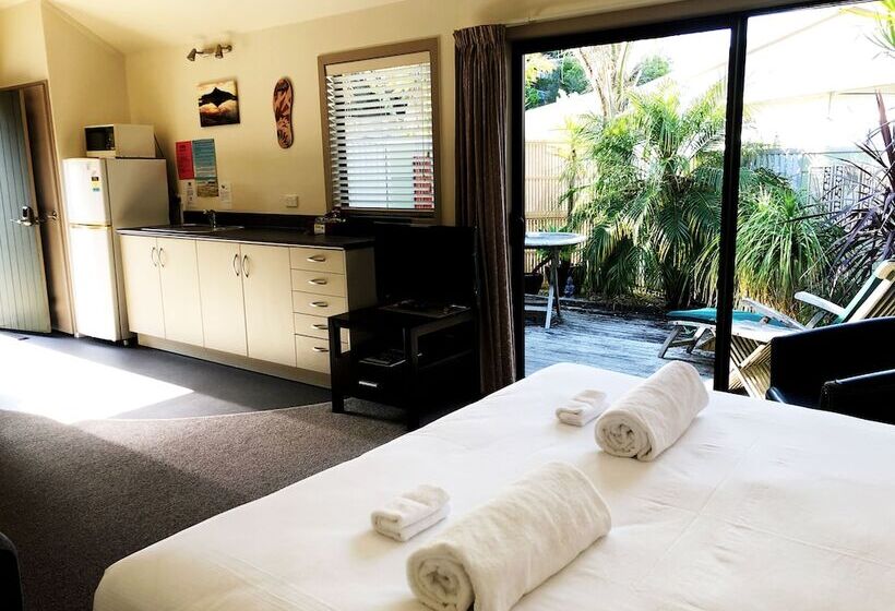 Tairua Shores Motel
