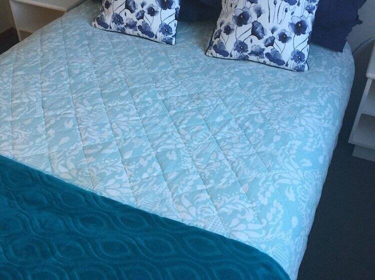 הוסטל Tripinn Motel & Share Accommodation