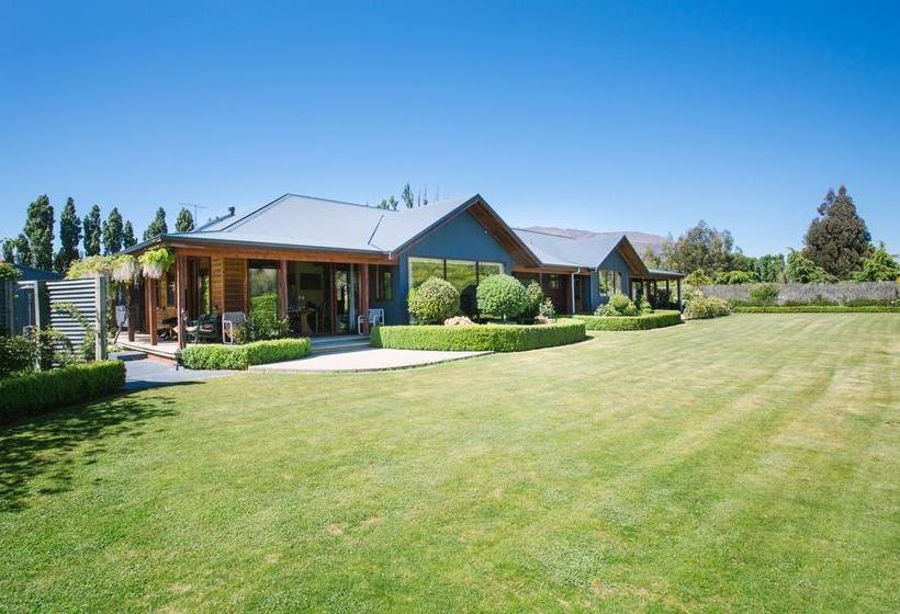 Wanaka Berry Farm And B&b