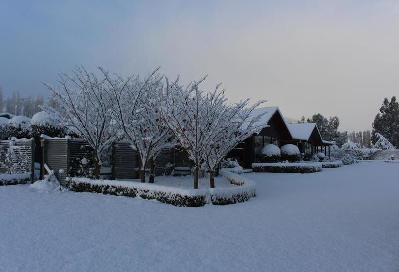 Wanaka Berry Farm And B&b