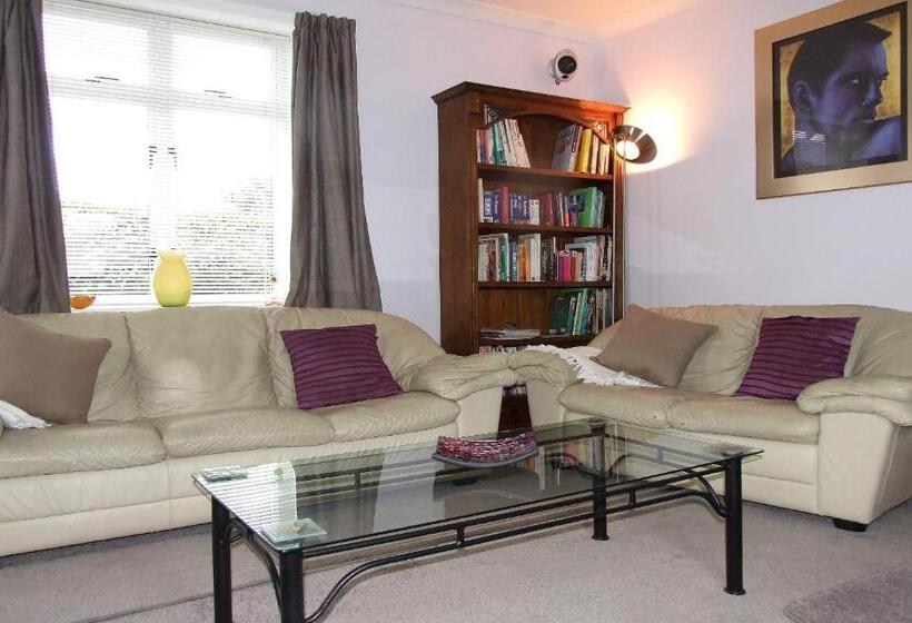 Wellesbourne Homestay B&b