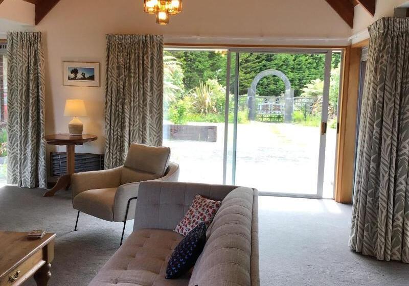 Woodland Glen Lodge B&b