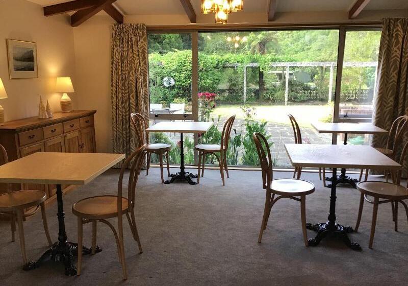 Woodland Glen Lodge B&b