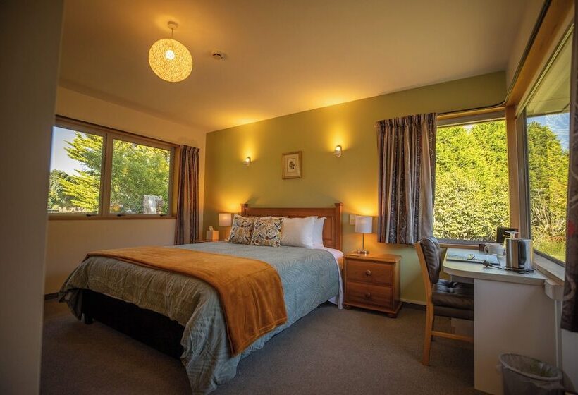 Woodland Glen Lodge B&b