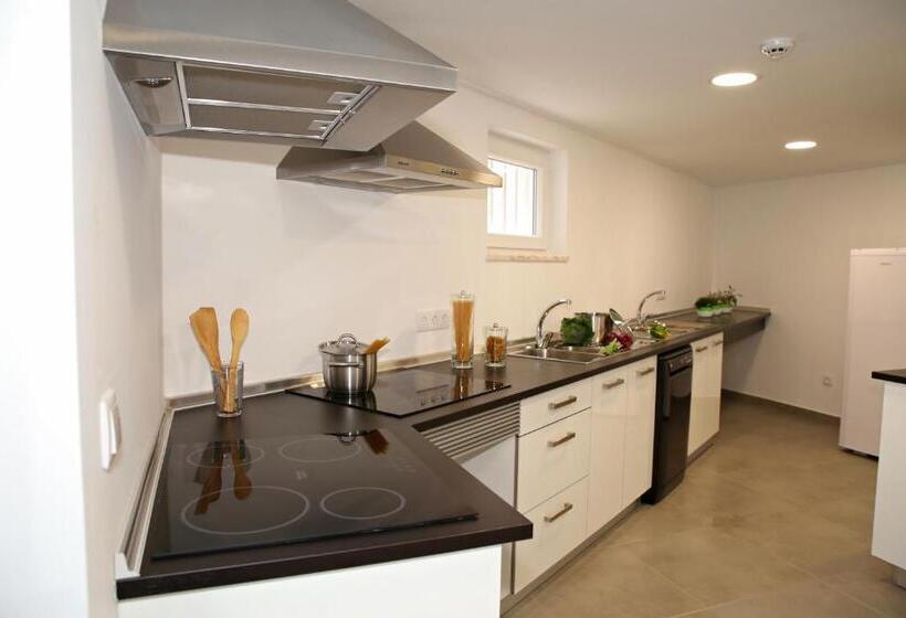 Zambeachouse   Hostel Paradise