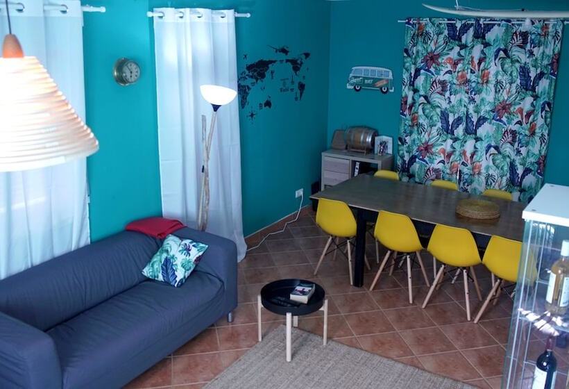 호스텔 Baleal Guesthouse