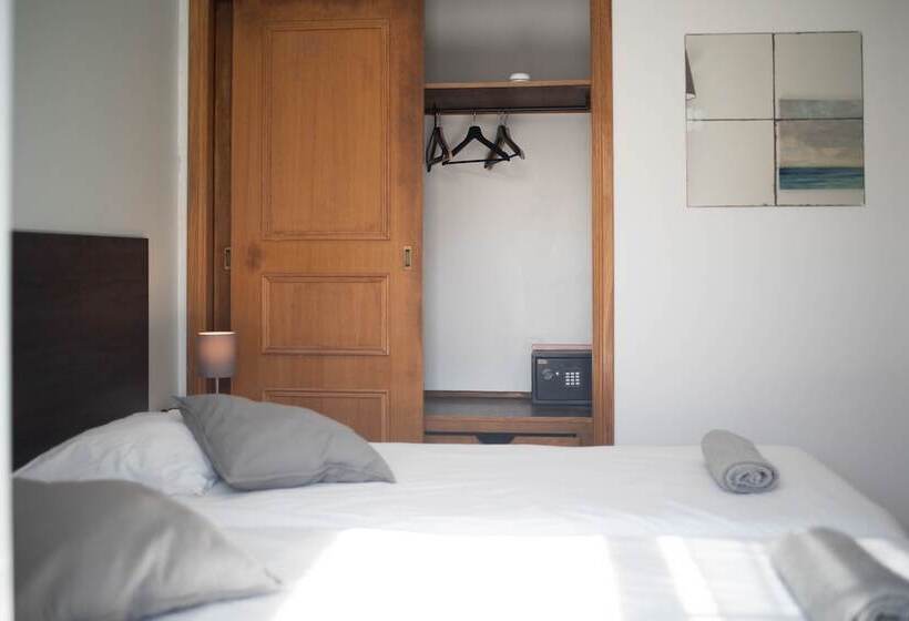 호스텔 Baleal Guesthouse