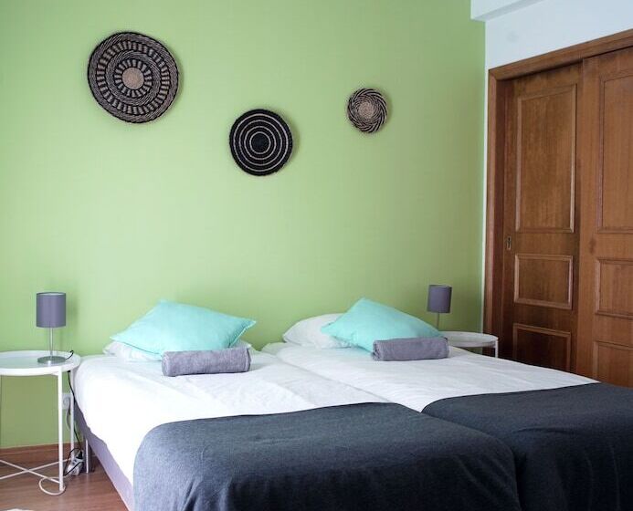 호스텔 Baleal Guesthouse