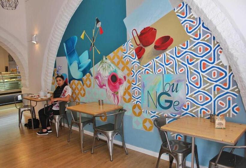 هاستل Burgos Guest House