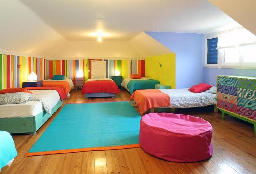 هاستل Chill In Ericeira Surf House