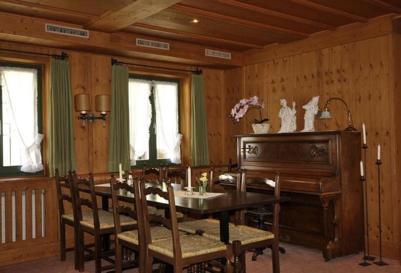 הוסטל Gasthaus Skiklub