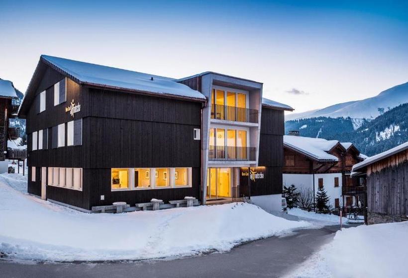 旅馆 Nova Casa Spinatscha Sedrun