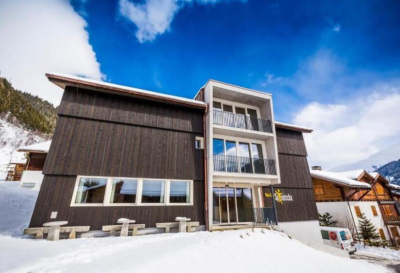 旅馆 Nova Casa Spinatscha Sedrun