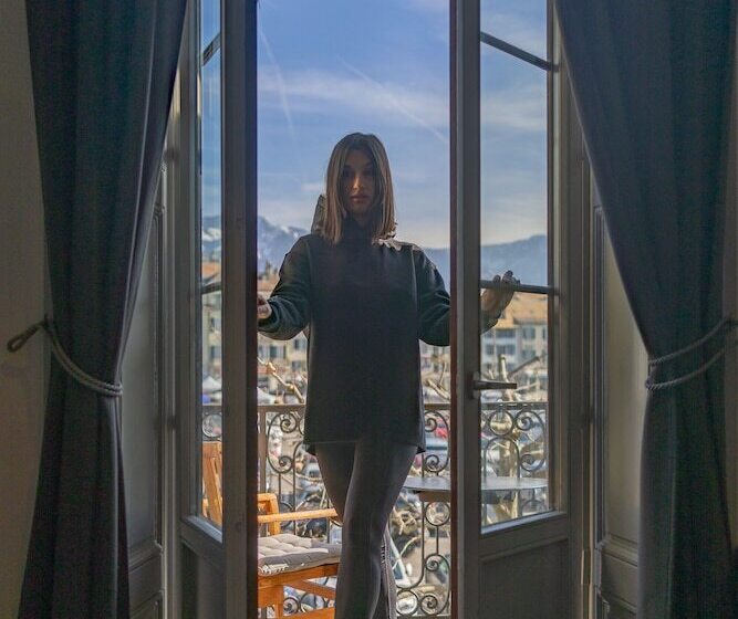 Herberge Vevey House