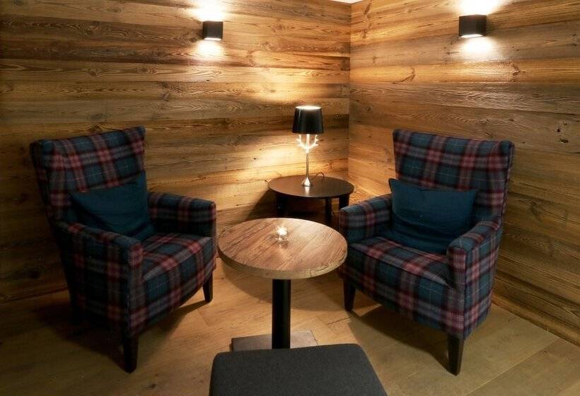 Amber Ski In/out Hotel & Spa