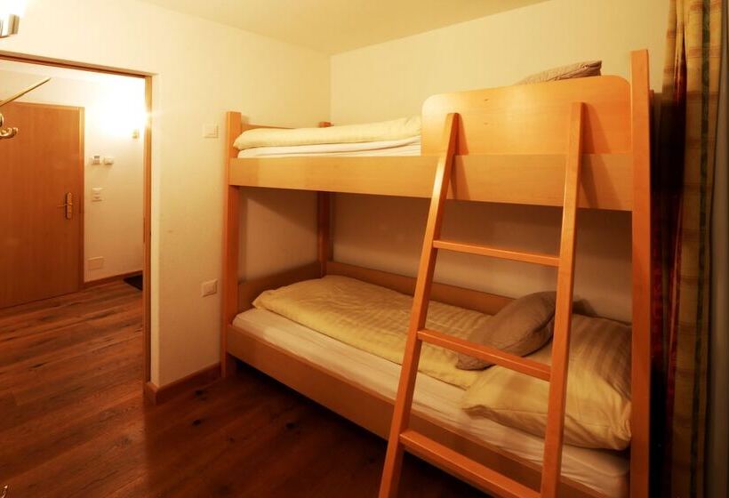 Amber Ski In/out Hotel & Spa