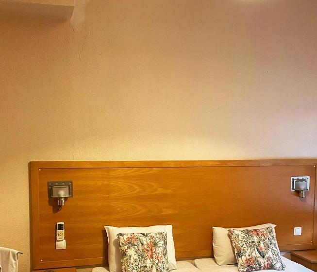 住宿加早餐  Abrigo Da Estrela